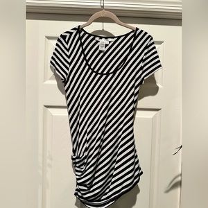 Women’s Max Studio Top